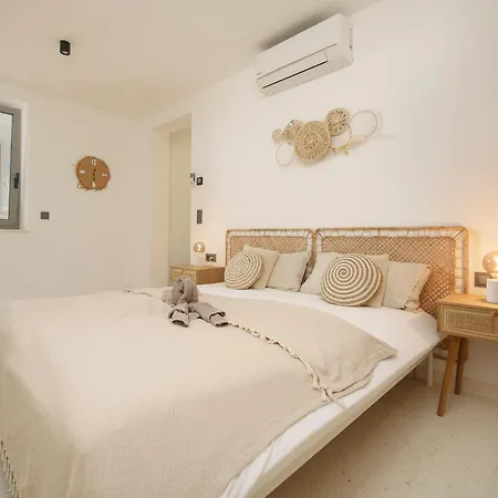 Apartment Exklusives Strandapartment Mit Parkplatz & Direktem Zugang Zum
