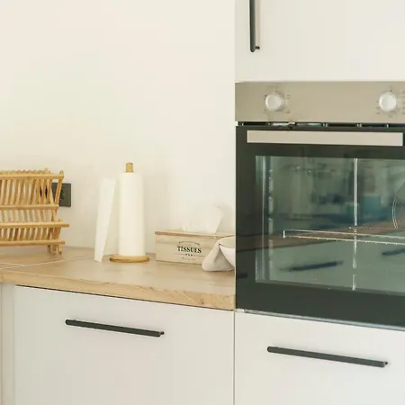 Exklusives Strandapartment Mit Parkplatz & Direktem Zugang Zum