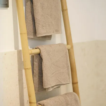 Modernes 아파트 *