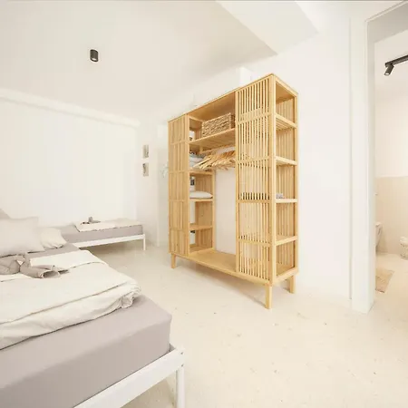 Exklusives Strandapartment Mit Parkplatz & Direktem Zugang Zum * Srima