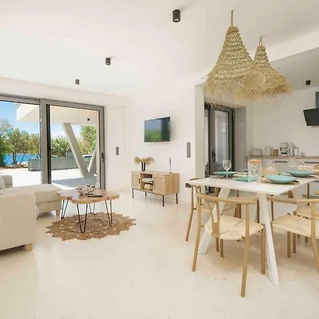 Apartment Exklusives Strandapartment Mit Parkplatz & Direktem Zugang Zum Srima